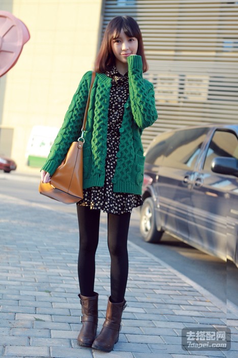 秋天的气息 显瘦+拉长细腿搭 衣橱必备