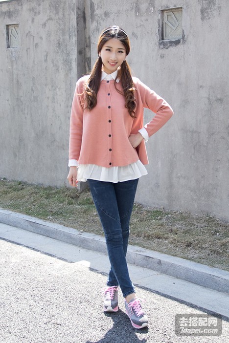 秋季甜美和大气搭 很有青春FEEL~