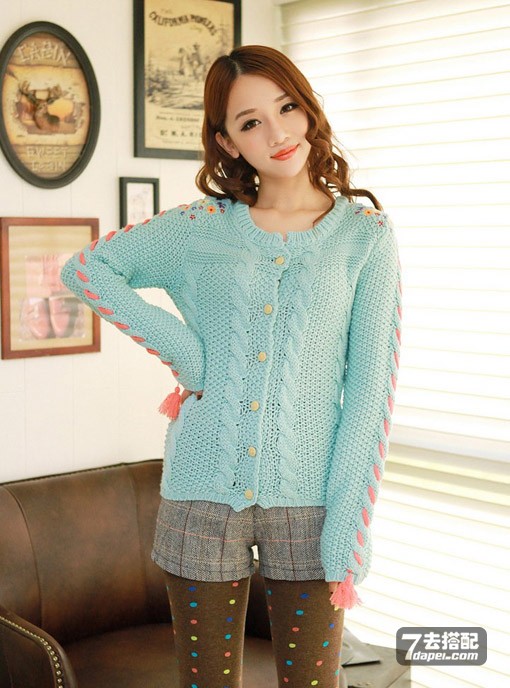 韩范复古甜美风 麻花针织毛衣最贴心 约会必备