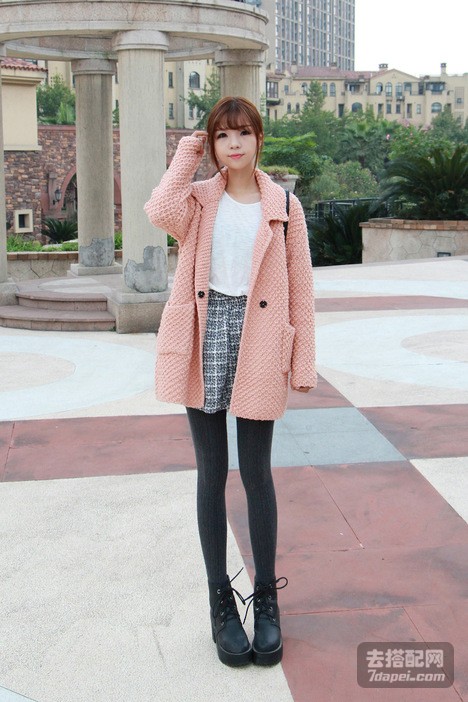 初冬+开衫 显瘦完美搭配 总有一种说不出的高雅