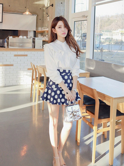 春季+白衬衫+知性女神范儿 清爽大方搭~