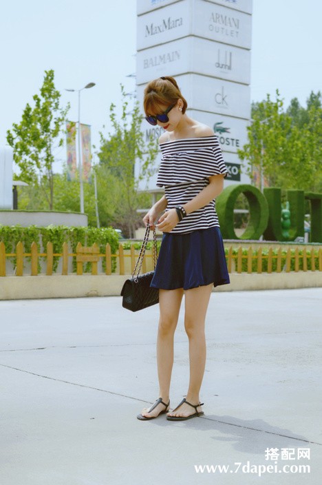 夏季+显瘦+个性 夏日街头清爽时尚