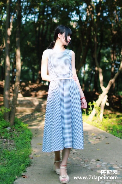 棉衣+显腿长朝搭 温暖冬季心情好~