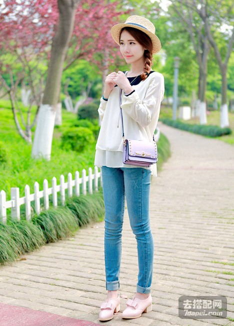 初秋+怎么搭配才显腿瘦显腰细呢？