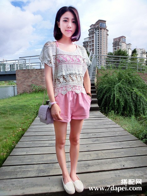 复古+高领毛衣 外搭大衣棉衣很洋气