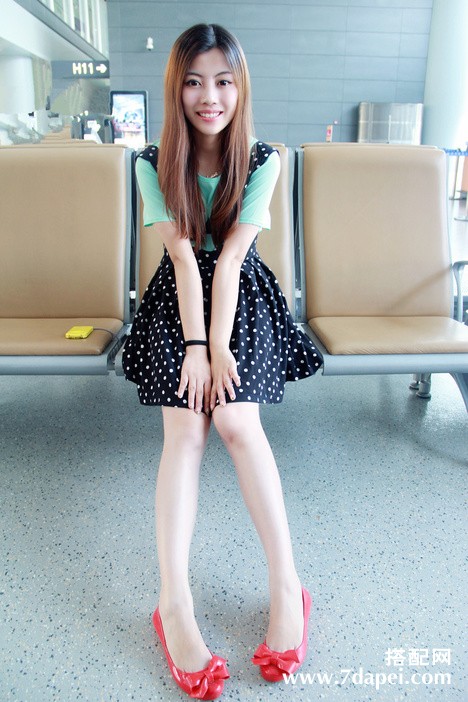 小香风粗花呢外套+复古范 不仅撑场提气而且十分百搭