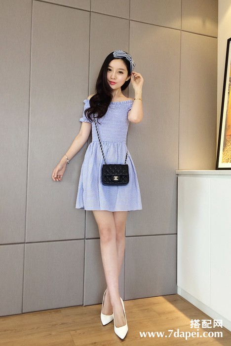 夏天+连衣裙+高挑 让你在夏日女神范十足