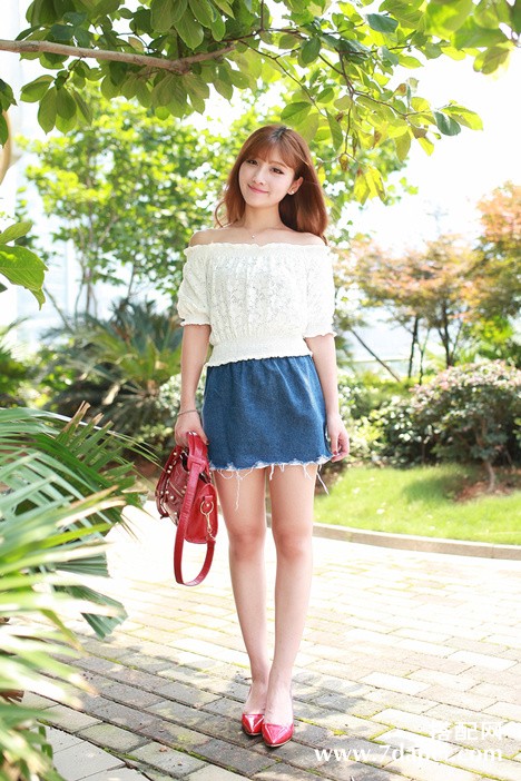 棉服羽绒服+显肩窄  轻轻松松解决穿衣烦恼