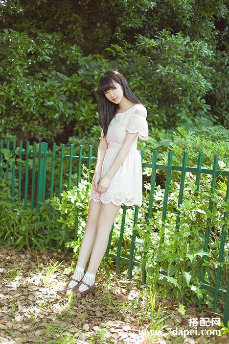 夏天+小清新+甜美 散发迷人可爱的气质