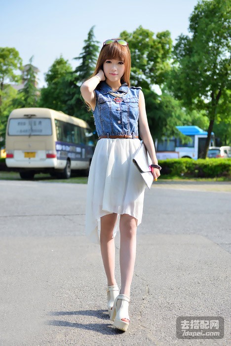 春天+牛仔+甜美 矮个子显高青春少女气息美搭