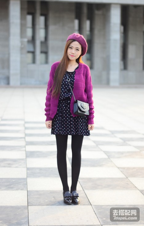 秋季连衣裙暖搭 清新的同时也不乏气场