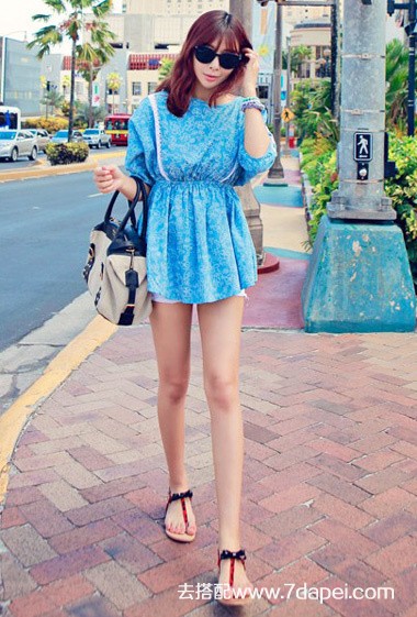 夏天+苗条 展现曲线身材搭