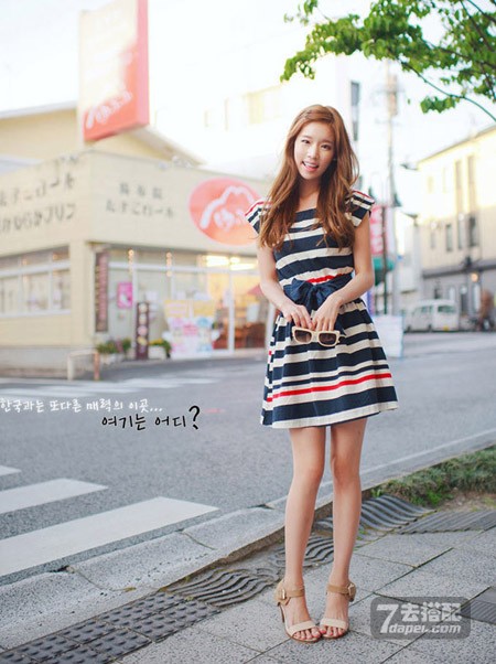 淑女的甜美气质尽显 初春小清新搭配