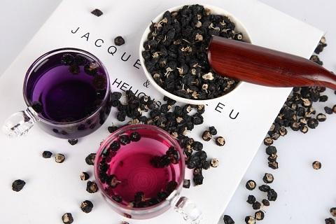 黑枸杞泡水喝的禁忌