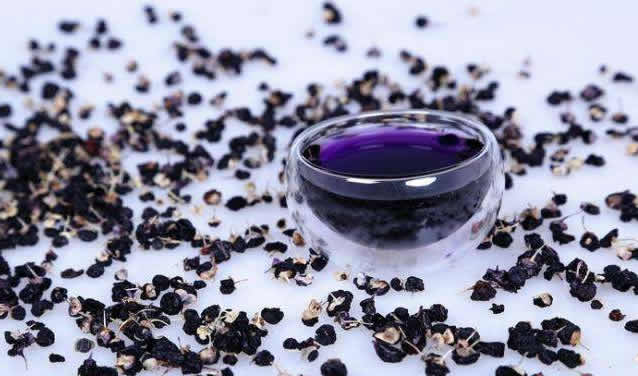 女性喝黑枸杞的功效与作用