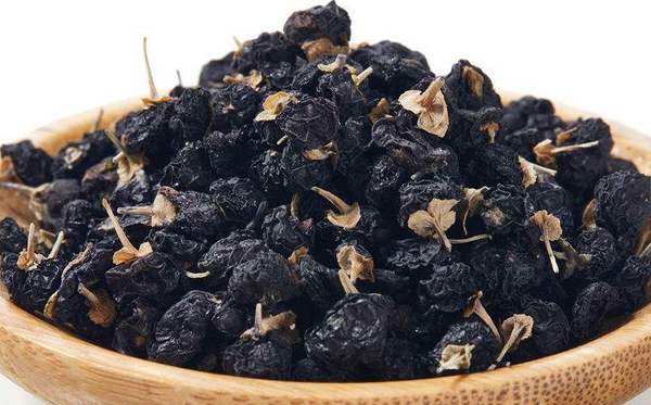 黑枸杞的功效有哪些?能抗癌吗?