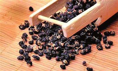 黑枸杞的功效与作用有哪些 有什么食用禁忌