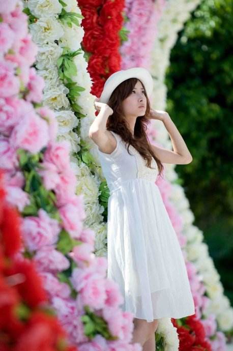 月经每个月都推迟,是什么原因引起的?