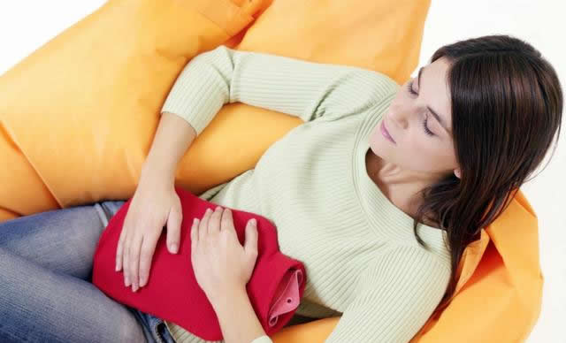 月经量少发黑的原因是什么？