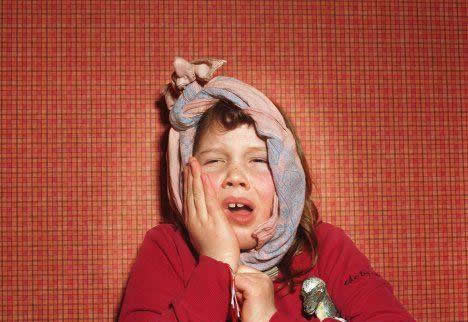 牙龈肿痛怎么办？如何快速止疼？总结了几个对付牙龈肿痛的方法。