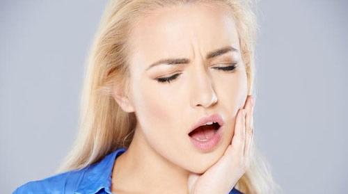 牙龈肿痛怎么回事?也叫牙肉肿痛