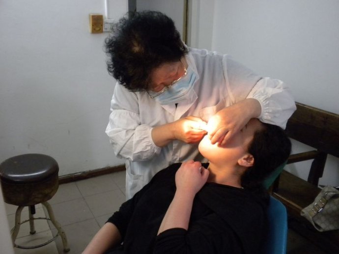 牙龈肿痛怎么办 最全的对抗牙疼的方法 牙龈肿痛到底怎么办呢?