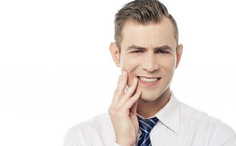 牙龈肿痛怎么办立刻止痛 牙痛的问题可以得到很有效的缓解。