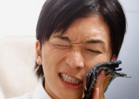 牙龈肿痛怎么办 教你如何快速的消肿止痛!一起来了解一下吧