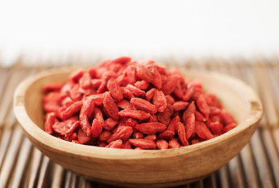 枸杞泡水喝上火吗 枸杞泡水喝的功效