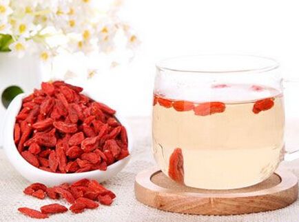 枸杞子泡水喝有害处吗？枸杞的副作用