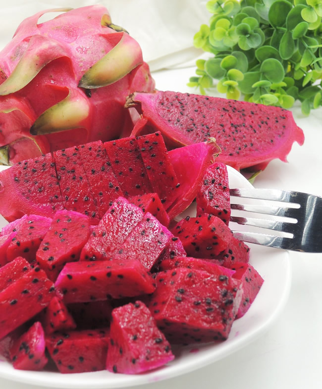 火龙果有什么功效与作用!让我们一起来了解一下吧。