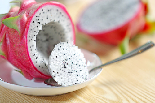 红心火龙果的7大功效 真正的战斗果！