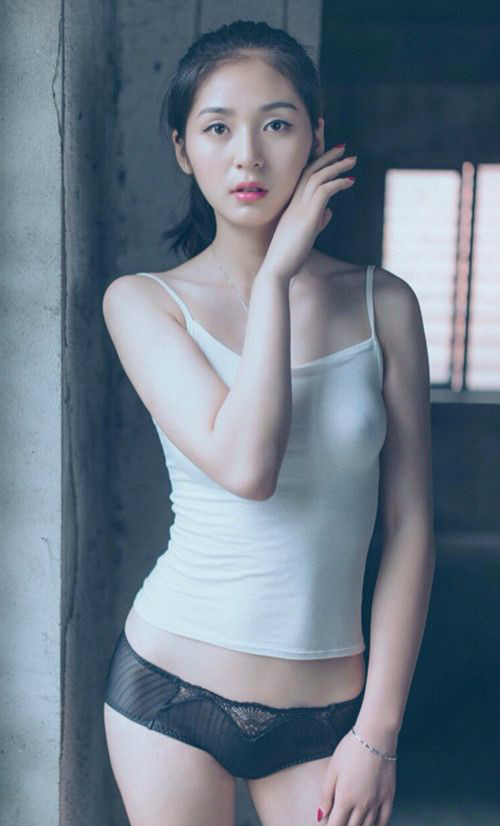 月经量少是什么原因 月经少而黑