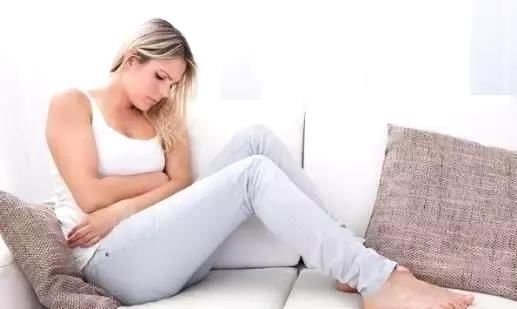 女性长期月经量少是什么原因 要如何调理