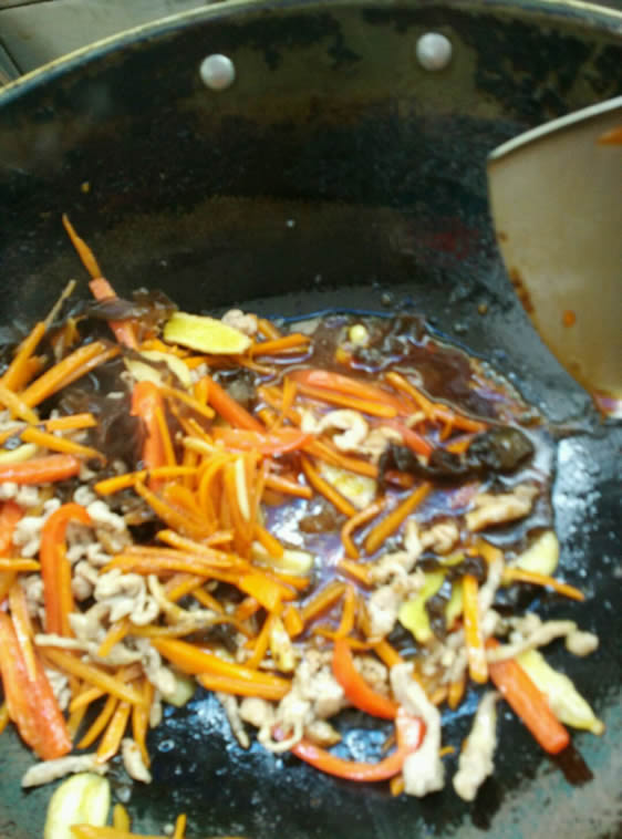 儿童版鱼香肉丝～不辣也下饭