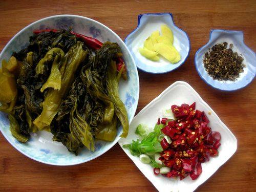 家常酸菜鱼的做法