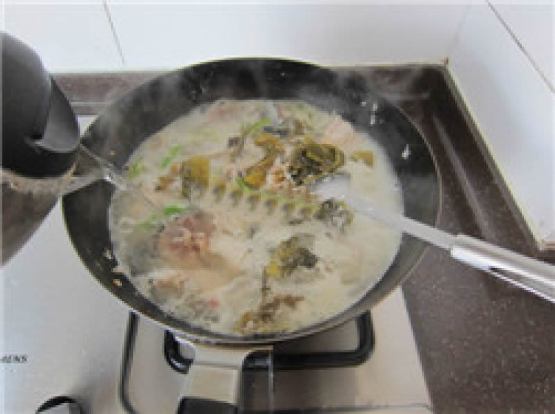 酸爽开胃酸菜鱼