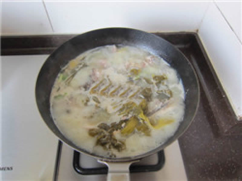 酸爽开胃酸菜鱼