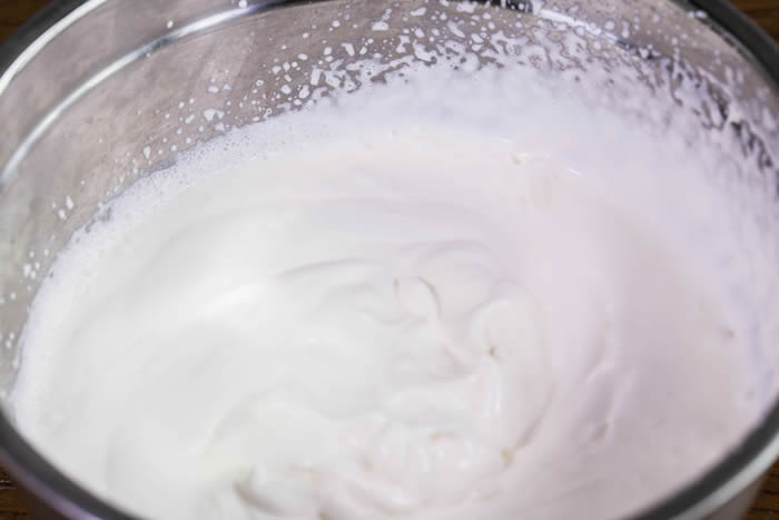 【免烤箱蛋糕】零失败芒果慕斯蛋糕