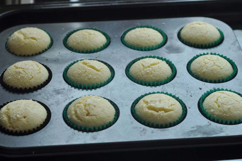椰香小蛋糕------新手小纸杯蛋糕