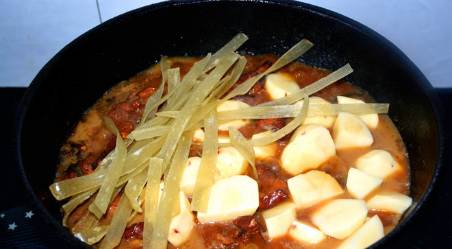 红烧土豆排骨