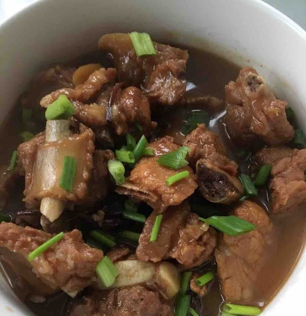 红烧排骨
