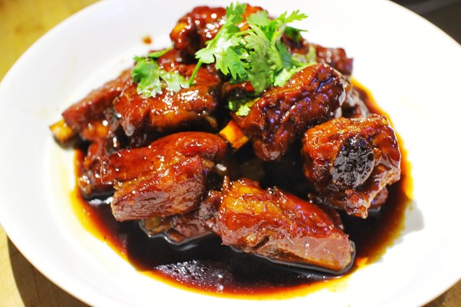 红烧排骨