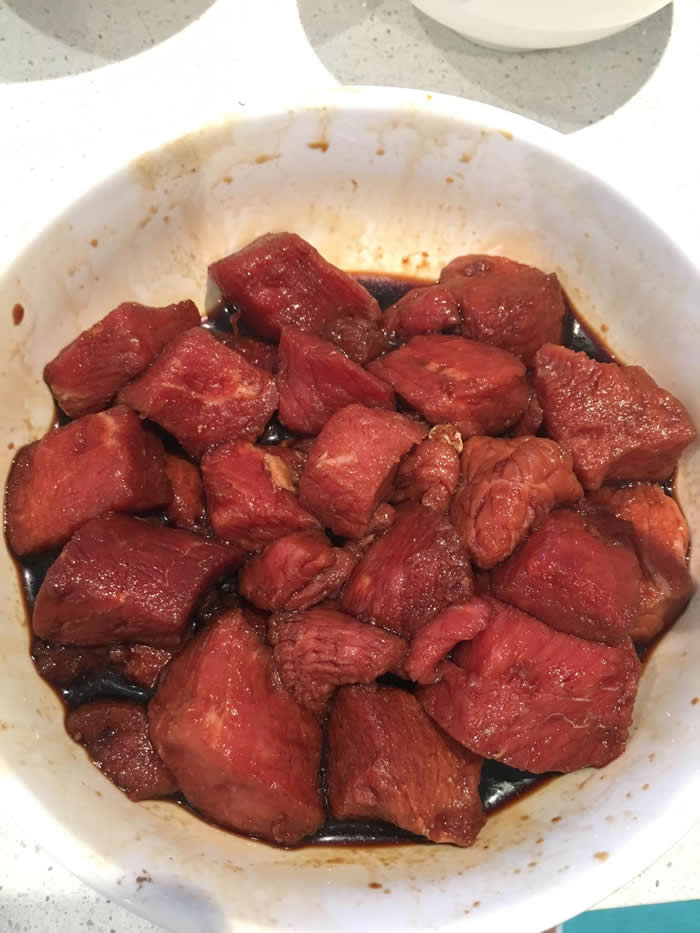 红烧牛肉土豆