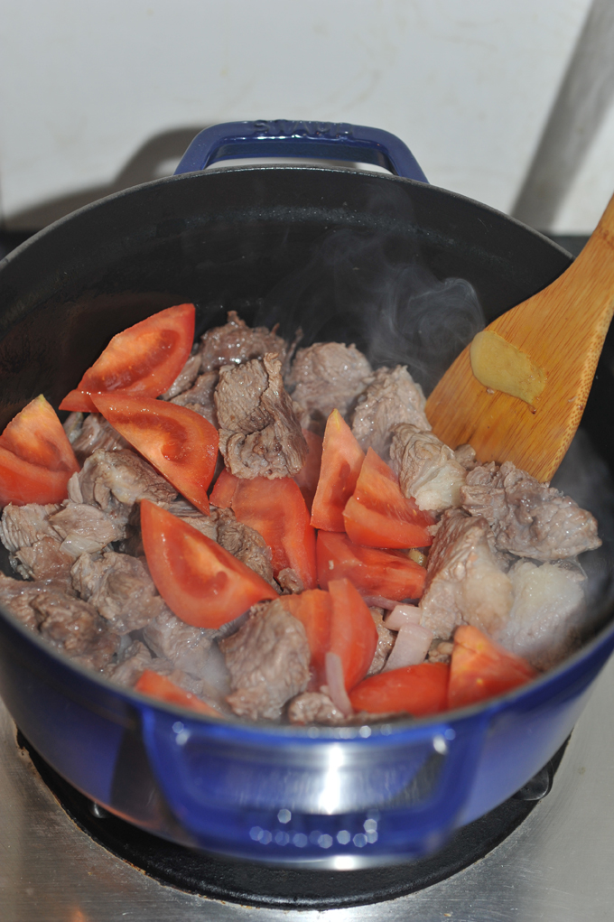 番茄红酒炖牛肉