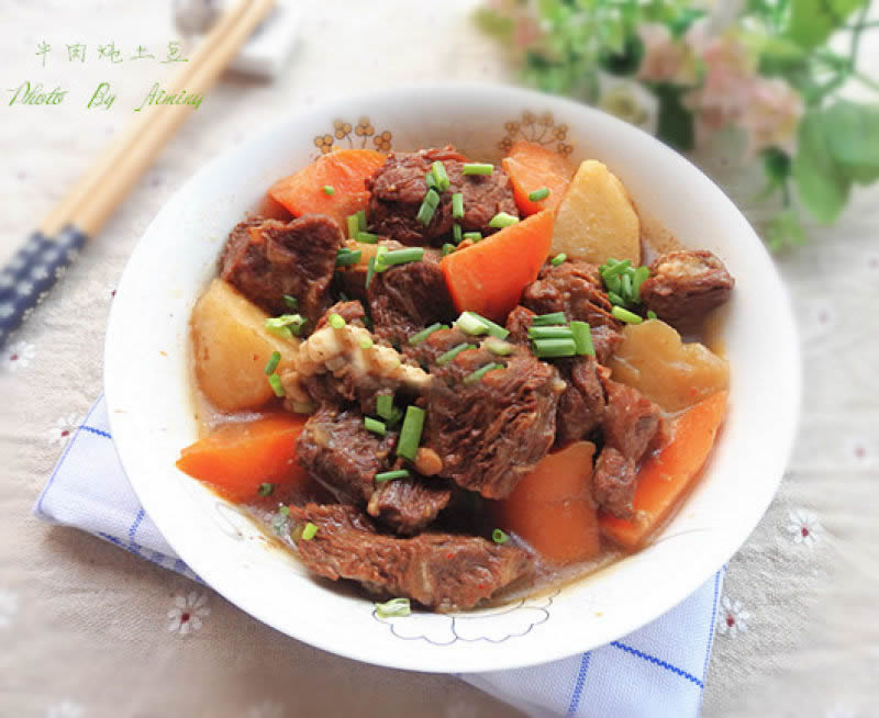 牛肉炖土豆