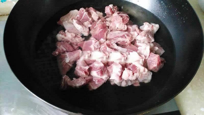 牛肉炖土豆