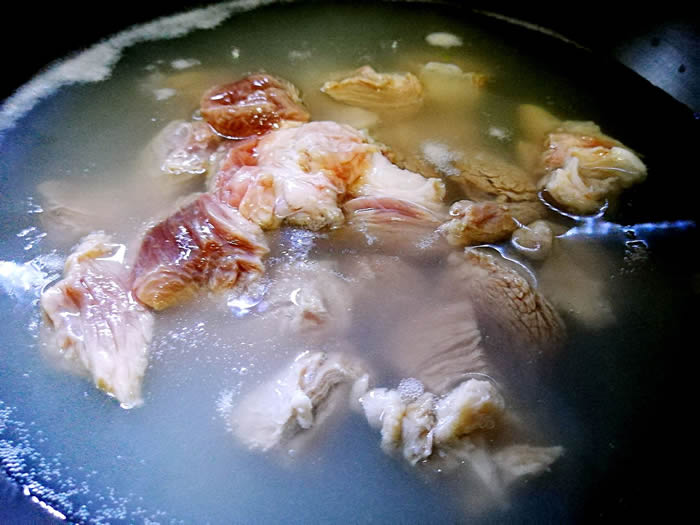 秘制萝卜炖牛肉