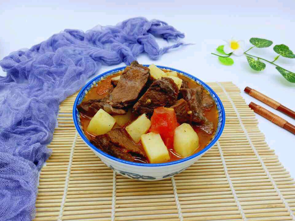 番茄土豆炖牛肉