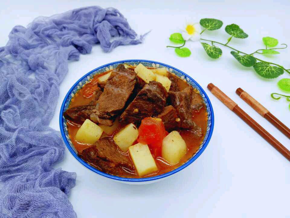 番茄土豆炖牛肉